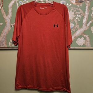 Under Armour Athletic Top Size XL